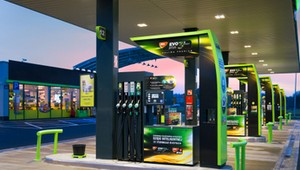 MOL wraca z promocją na paliwa. Kierowcy zatankują 30 groszy taniej na litrze