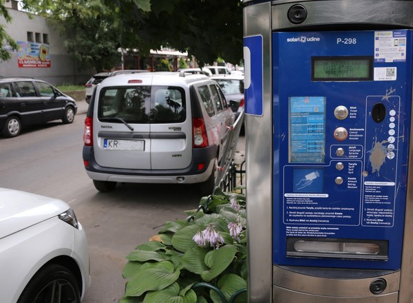 Policjanci z Krakowa błyskawicznie ich namierzyli. Oszuści wykorzystali kody QR