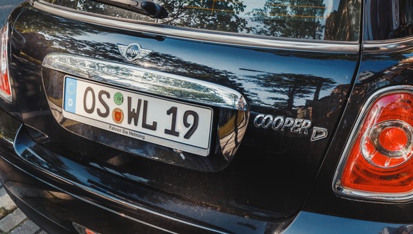 shutterstock 2214399907