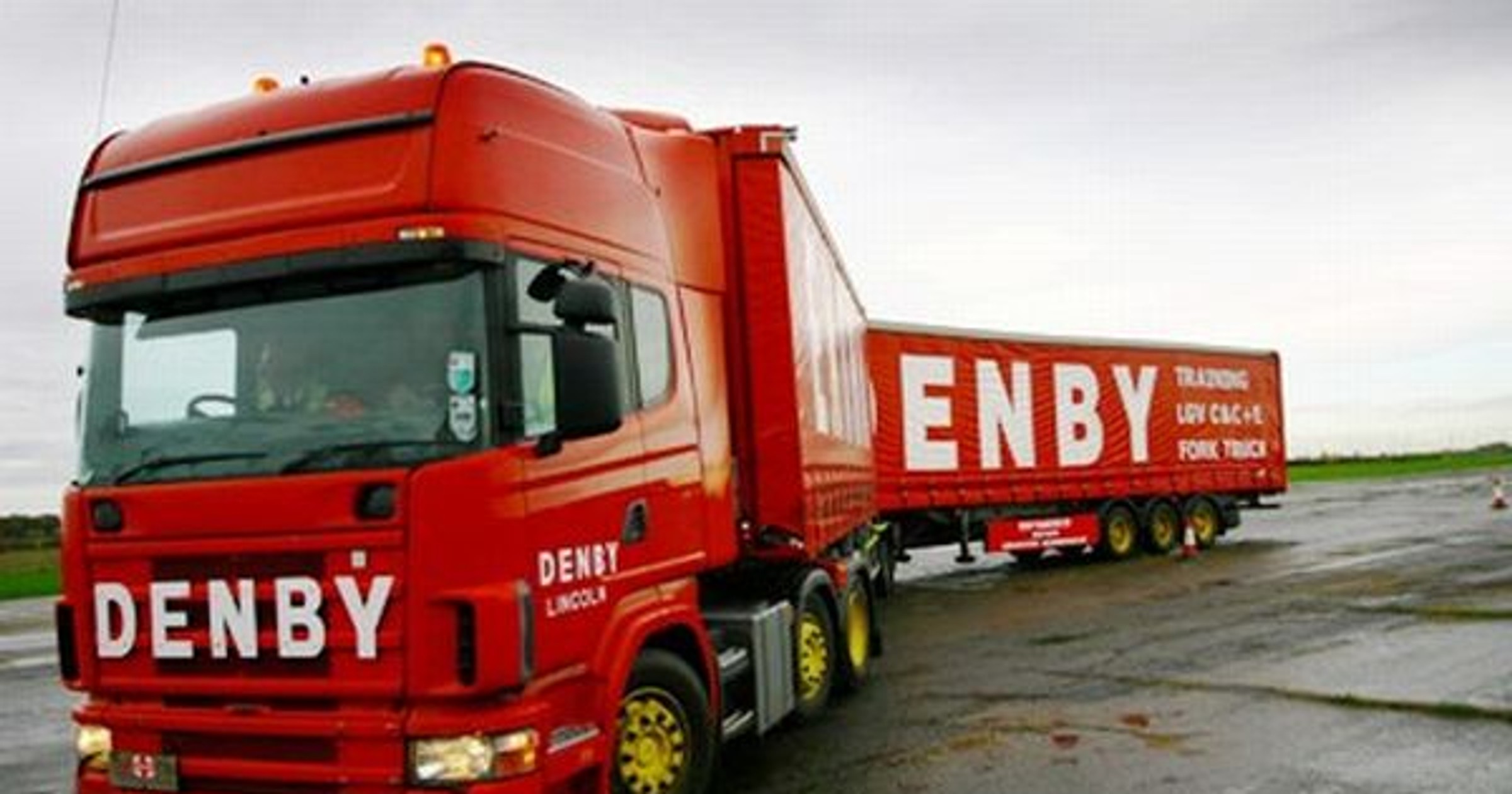 Superciężarówka Denby Transport