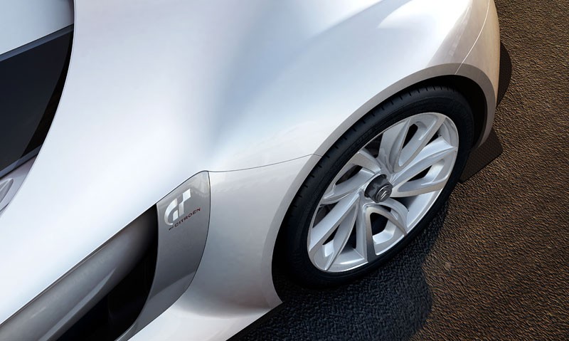 GTbyCitroën wkracza do świata motoryzacyjnych pasji… (fotogaleria)