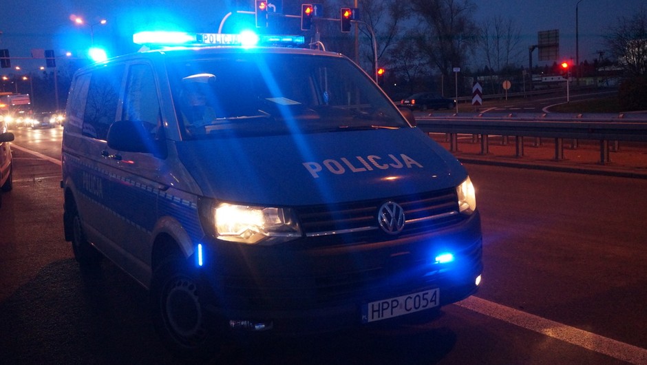 Wypadek drogowy na S52: śmiertelne potrącenie, utrudnienia w ruchu