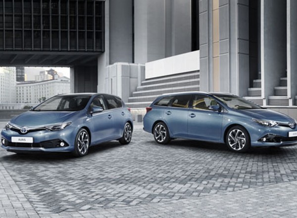 Zmodernizowana Toyota Auris w Genewie