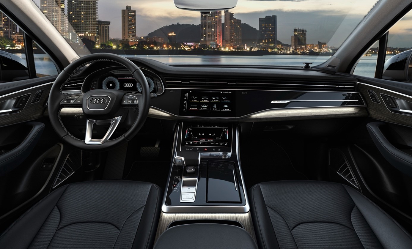 Audi Q7 TFSI e quattro łączy zalety napędów elektrycznych i spalinowych