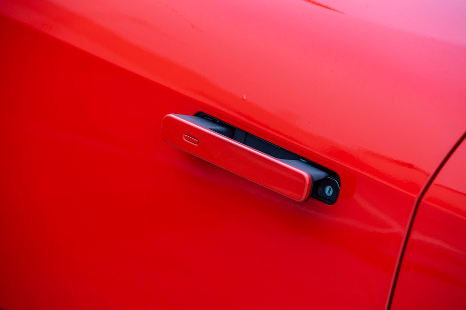 Jaguar i-Pace - czy jest lepszy od Tesli?