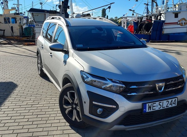 Dacia Jogger: samochód prosty aż do bólu. To duża zaleta, a może jednak wada?