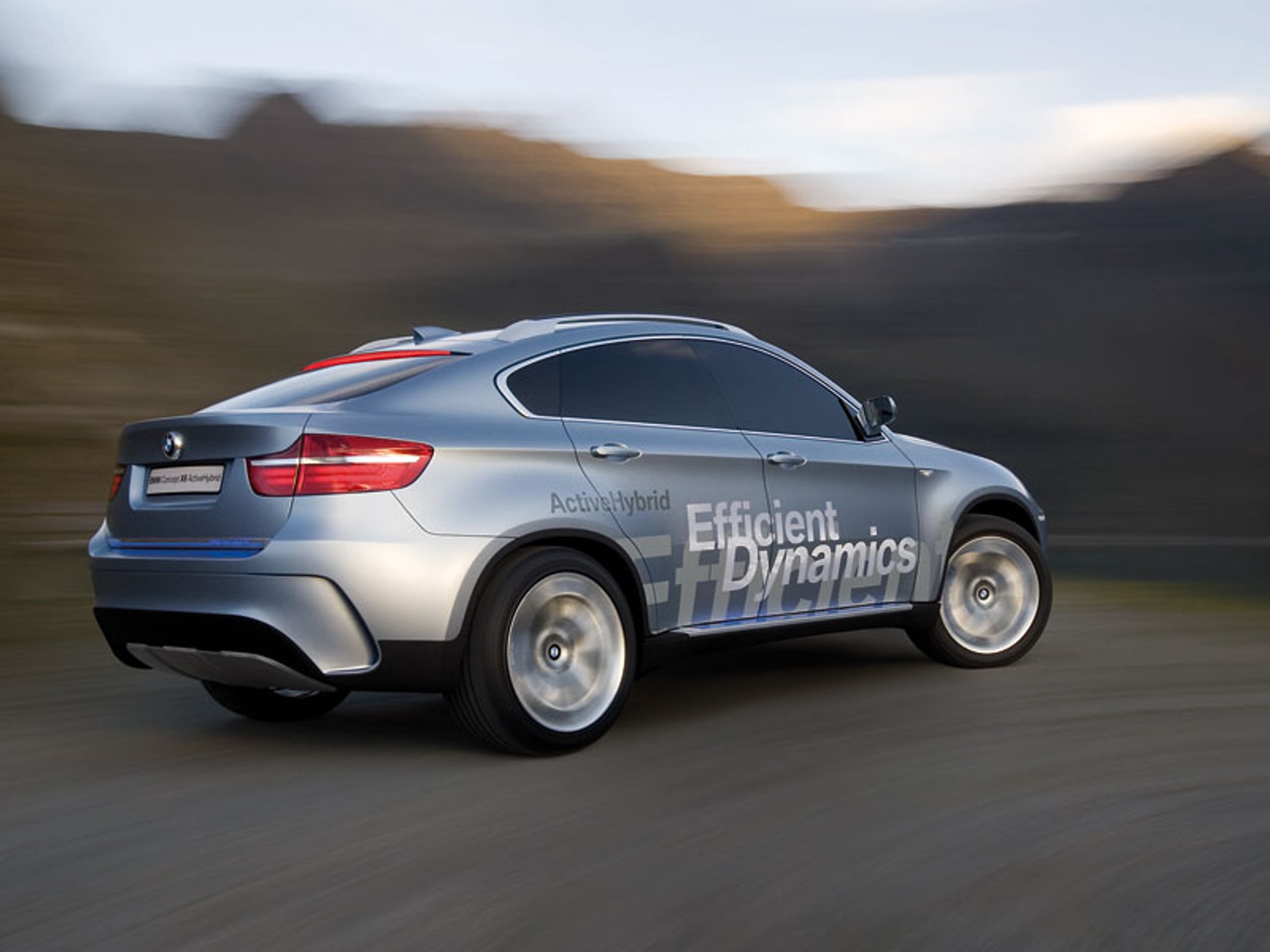 IAA Frankfurt 2007: BMW Concept X6 ActiveHybrid