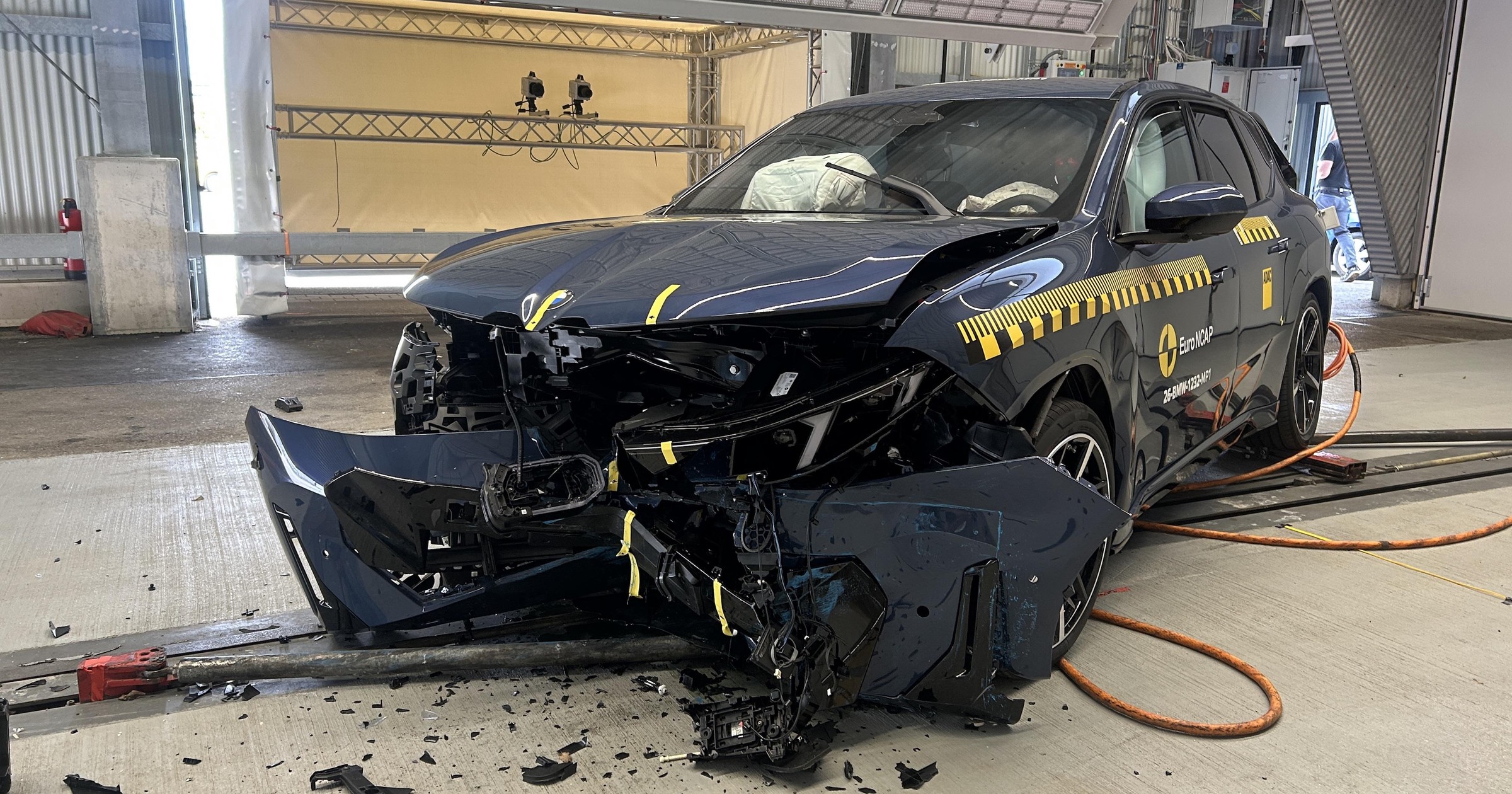 BMW iX3 w teście zderzeniowym Euro NCAP