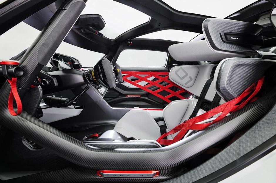 Porsche Mission R (2021)