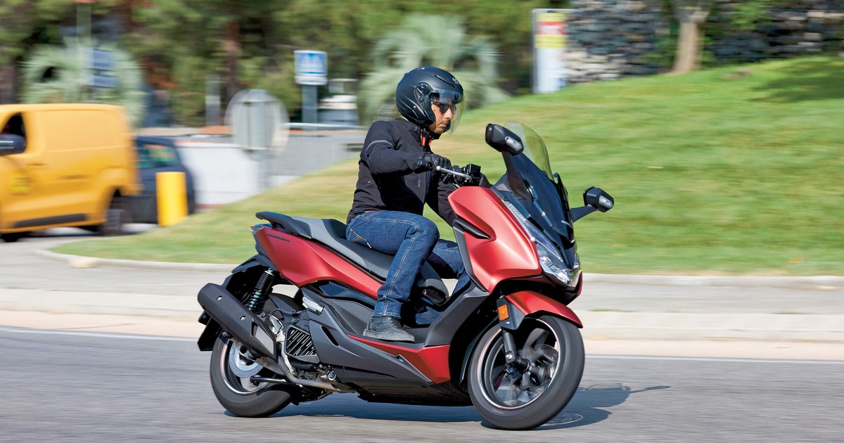 Skuter 125 ccm to motocykl