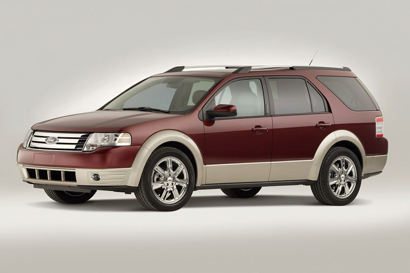 Ford Taurus X 2008: amerykański harcerz