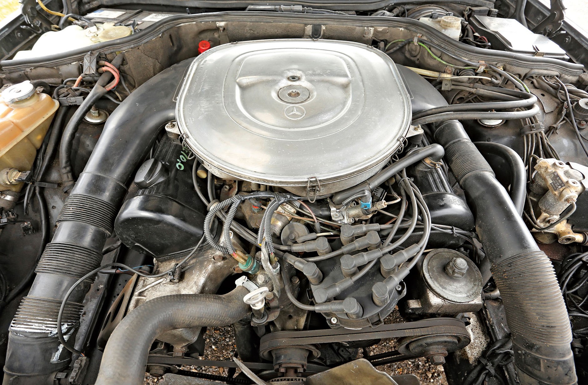 Mercedes 560 SE (W126)