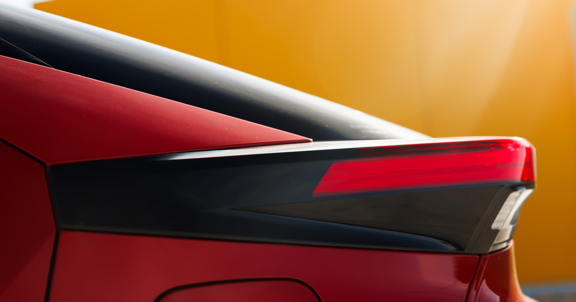 2024 Toyota C-HR PHEV