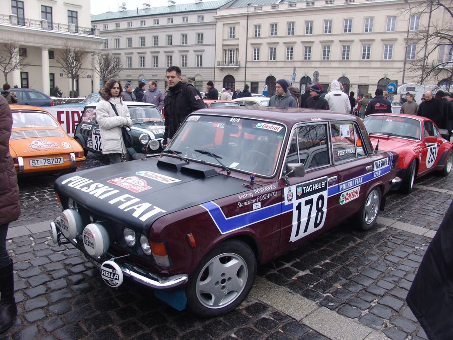 Rajd Monte-Carlo Historique 2011: wystartowali z Warszawy, pokonają 4100 km