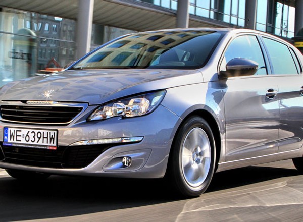 Test Peugeota 308 1.2 THP - Całkiem dobrze sobie radzi