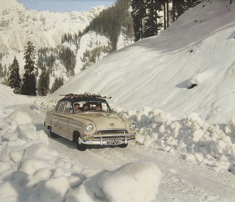 Opel: zimowe plenery
