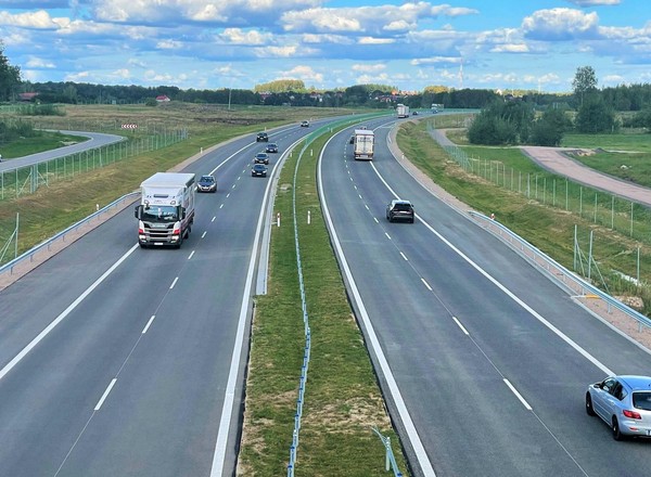 Nowe opłaty za przejazdy drogami. Unia nakazała, ministerstwo ma już projekt