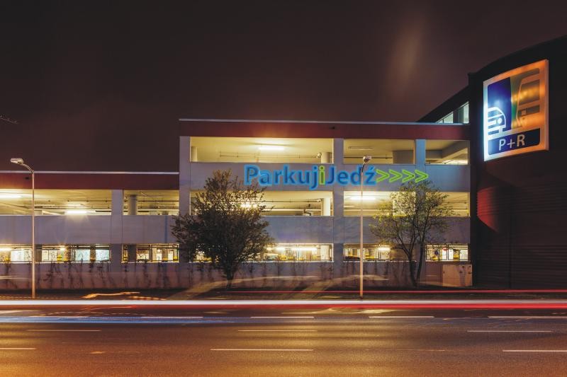 W Warszawie można zostawić auto przed wjazdem do SCT i w dalszą drogę ruszyć komunikacją publiczną