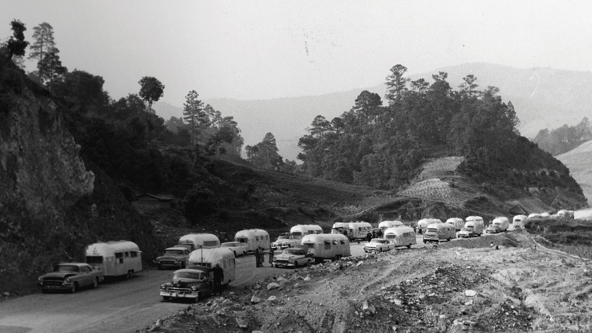 Srebrny pocisk. Historia kultowej przyczepy kempingowej Airstream