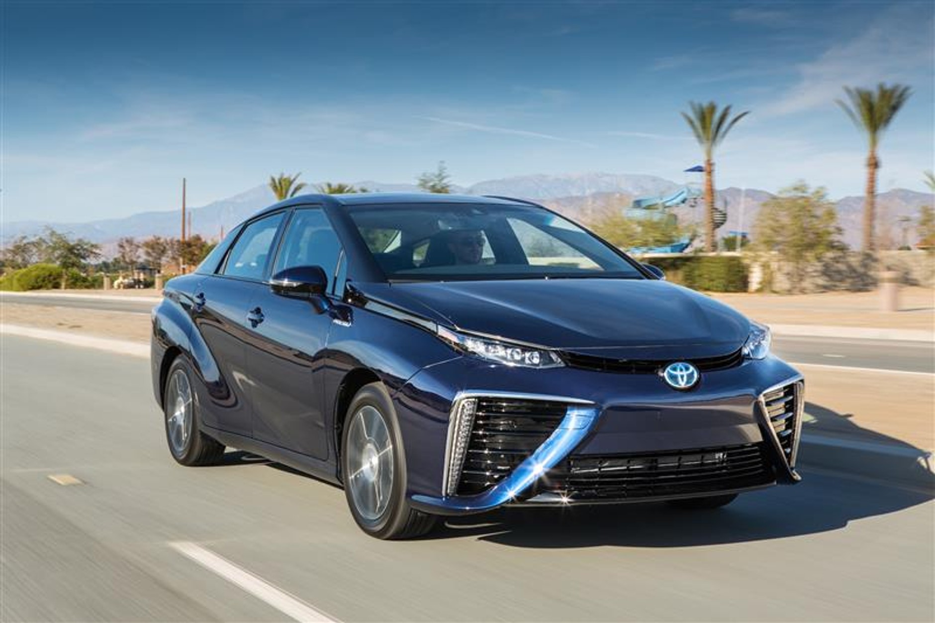 Toyota Mirai – na ogniwa wodorowe