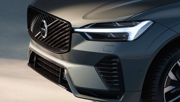 2025 Volvo XC60