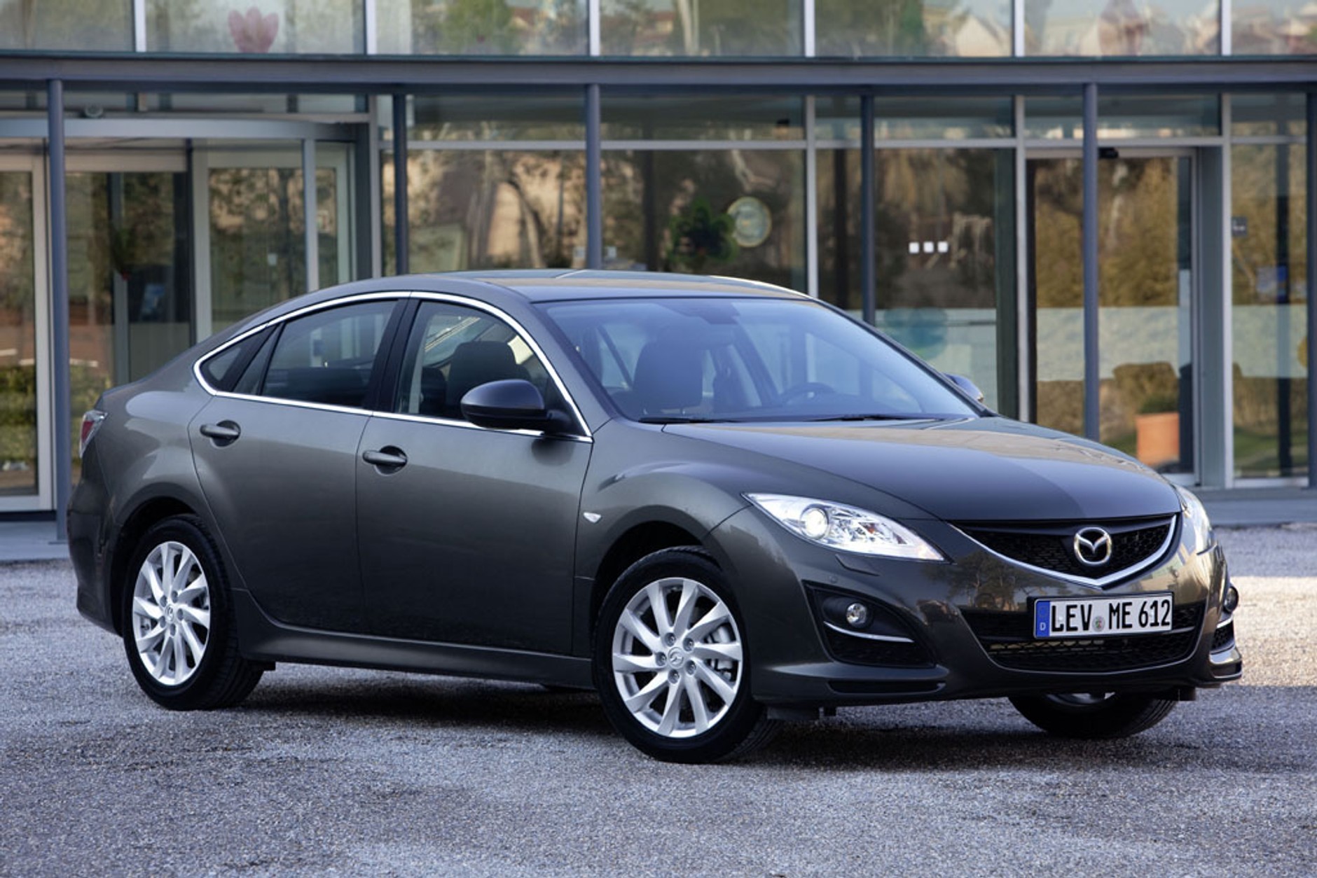 Mazda 6 - Ulepszona i... tańsza