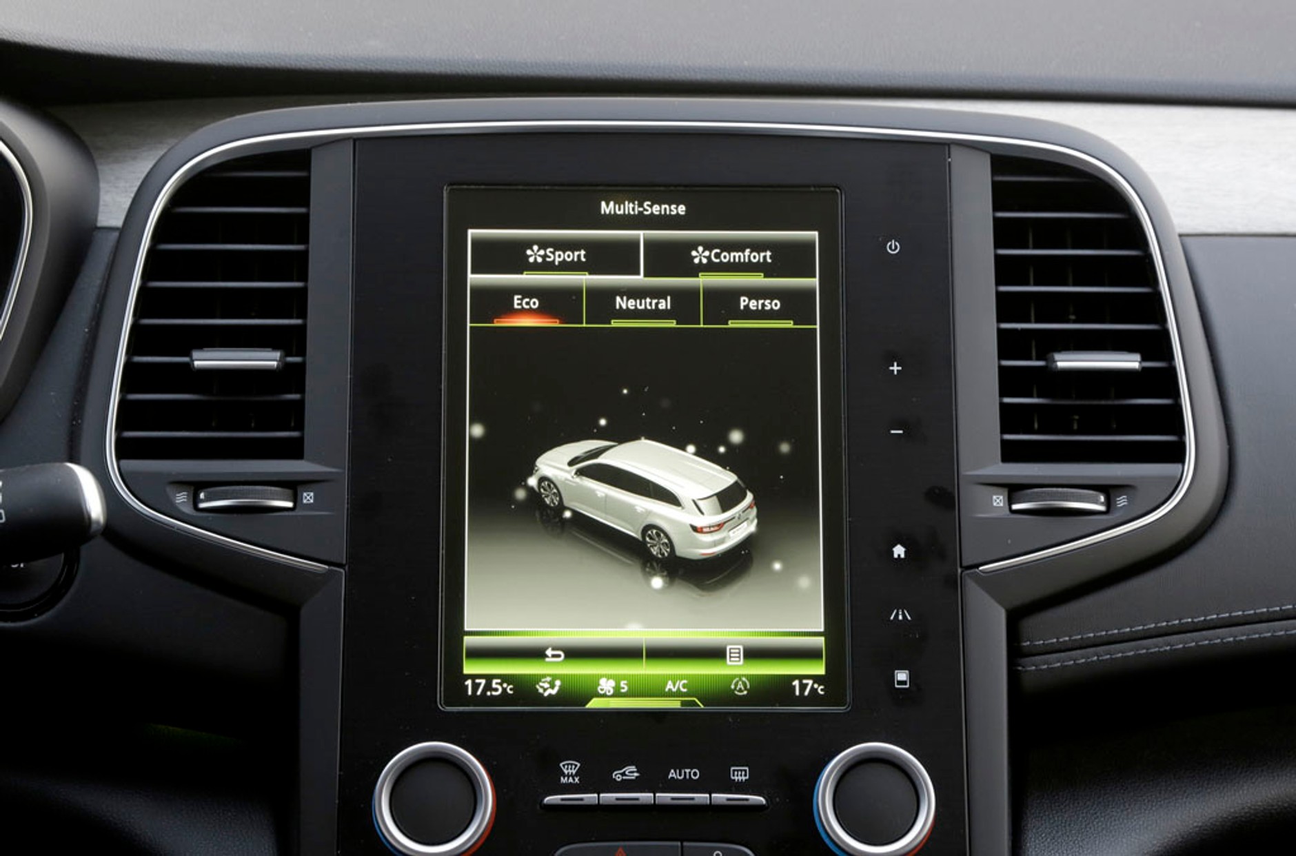 Renault Talisman Grandtour 1.6 dCi EDC - luksusy z górnej półki