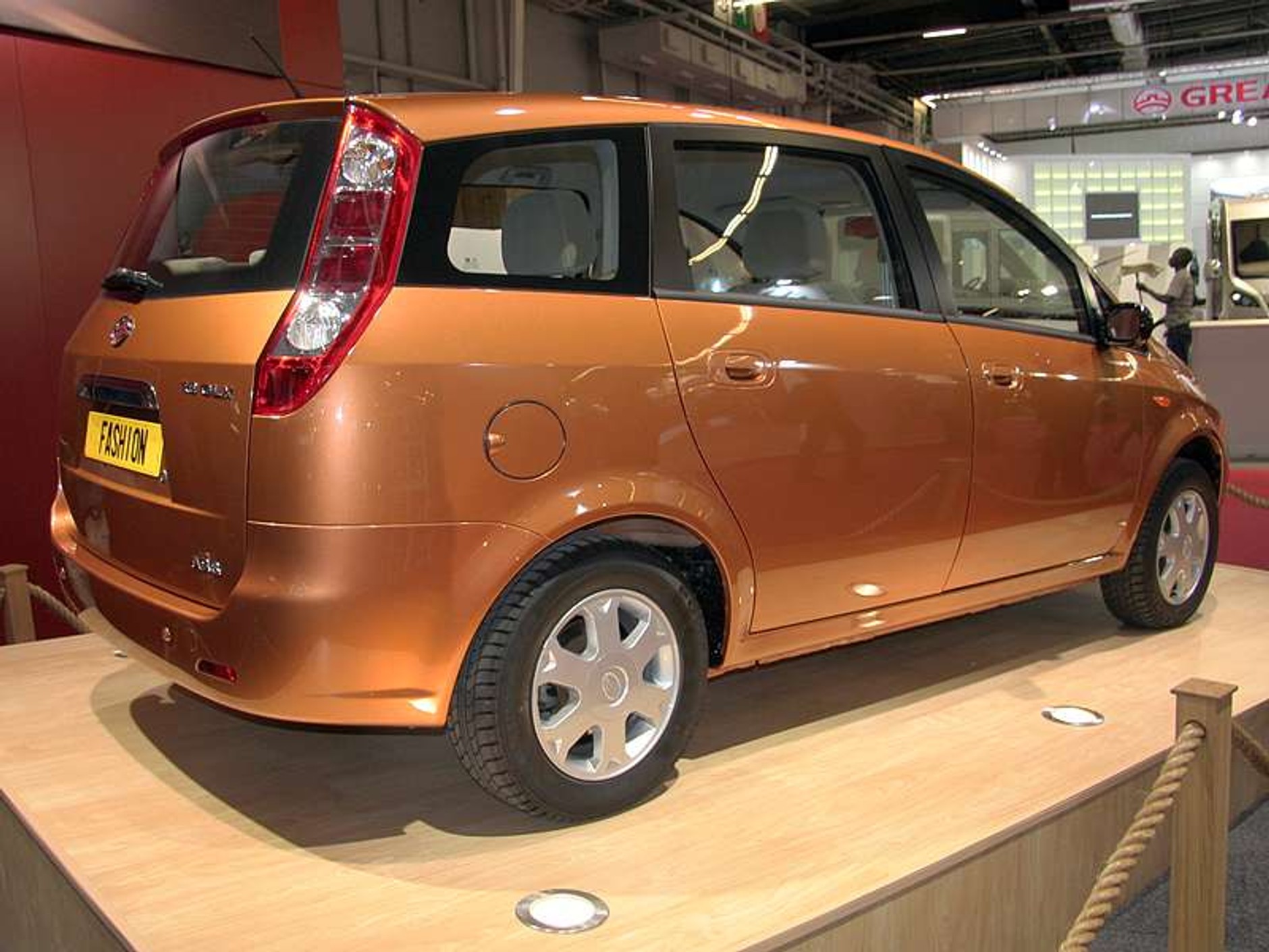 Paryż na żywo: fotogaleria z targów – Pierwszy dzień targów (1/2)