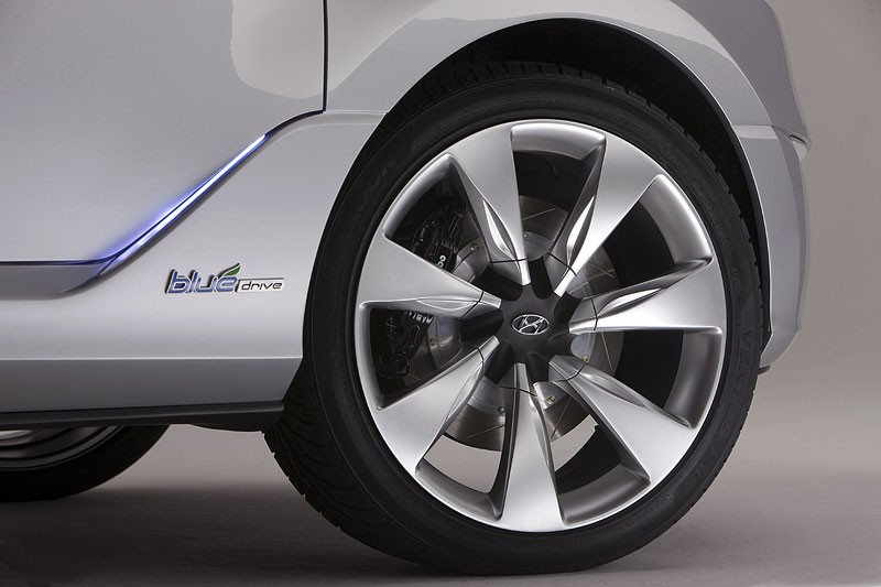 Hyundai Nuvis: nadchodzi nowy crossover (fotogaleria)