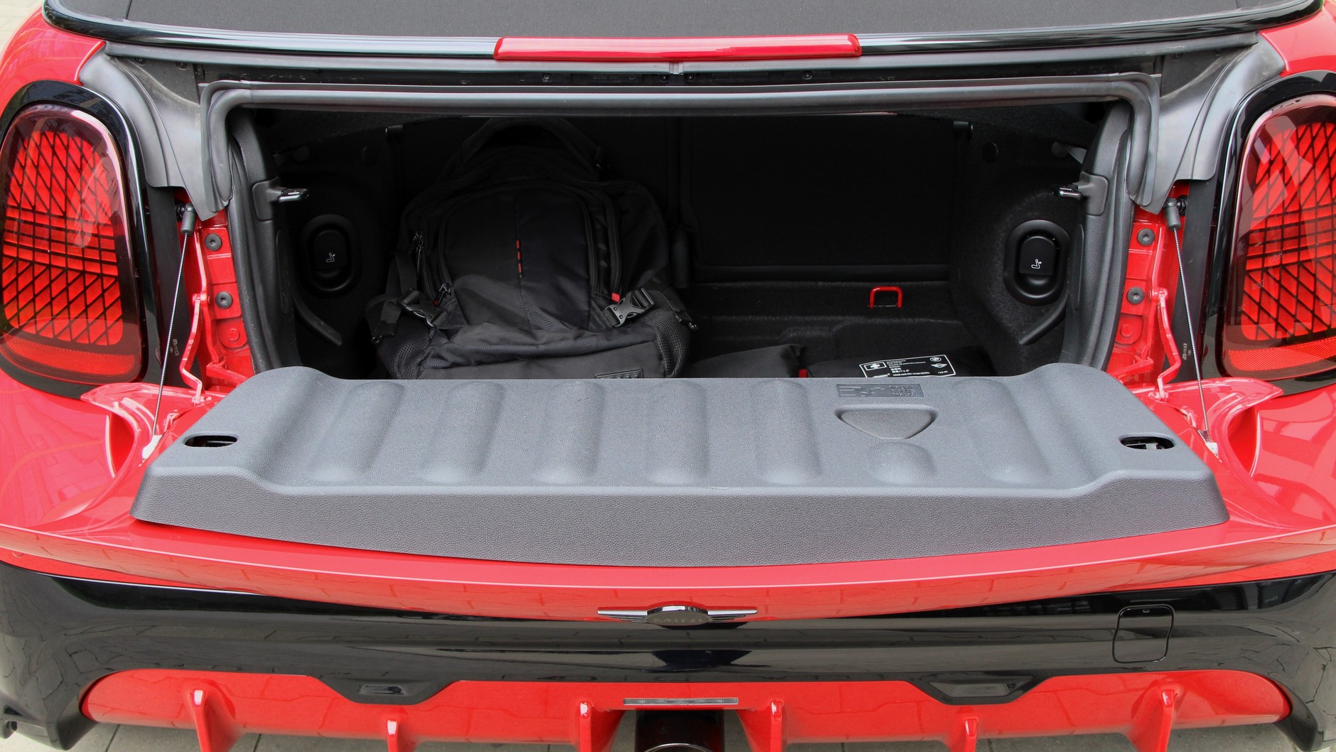 MINI John Cooper Works Cabrio