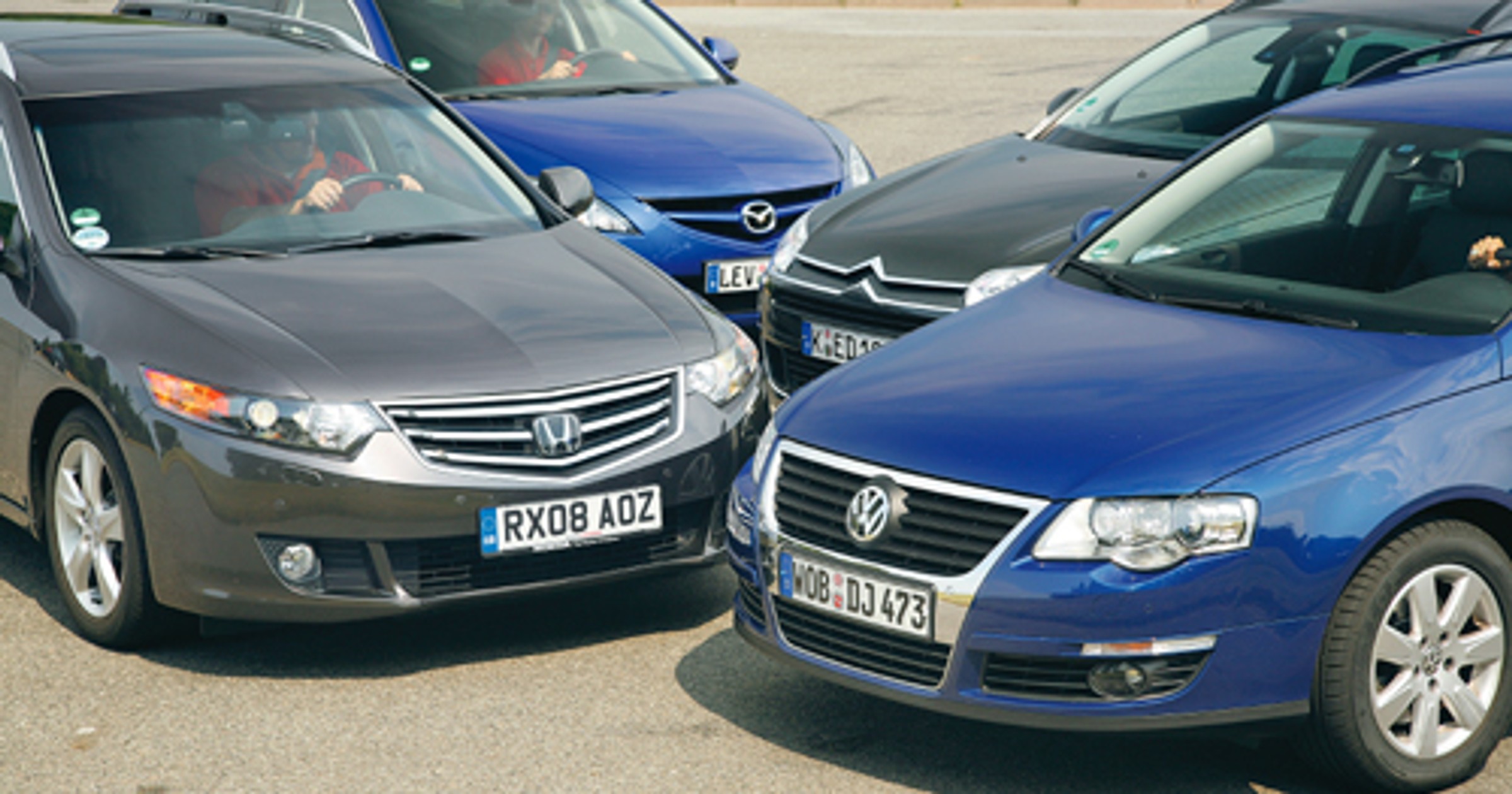 Honda Accord, Mazda 6 i Citroen C5 kontra VW Passat - Porównanie 4 kombi klasy średniej