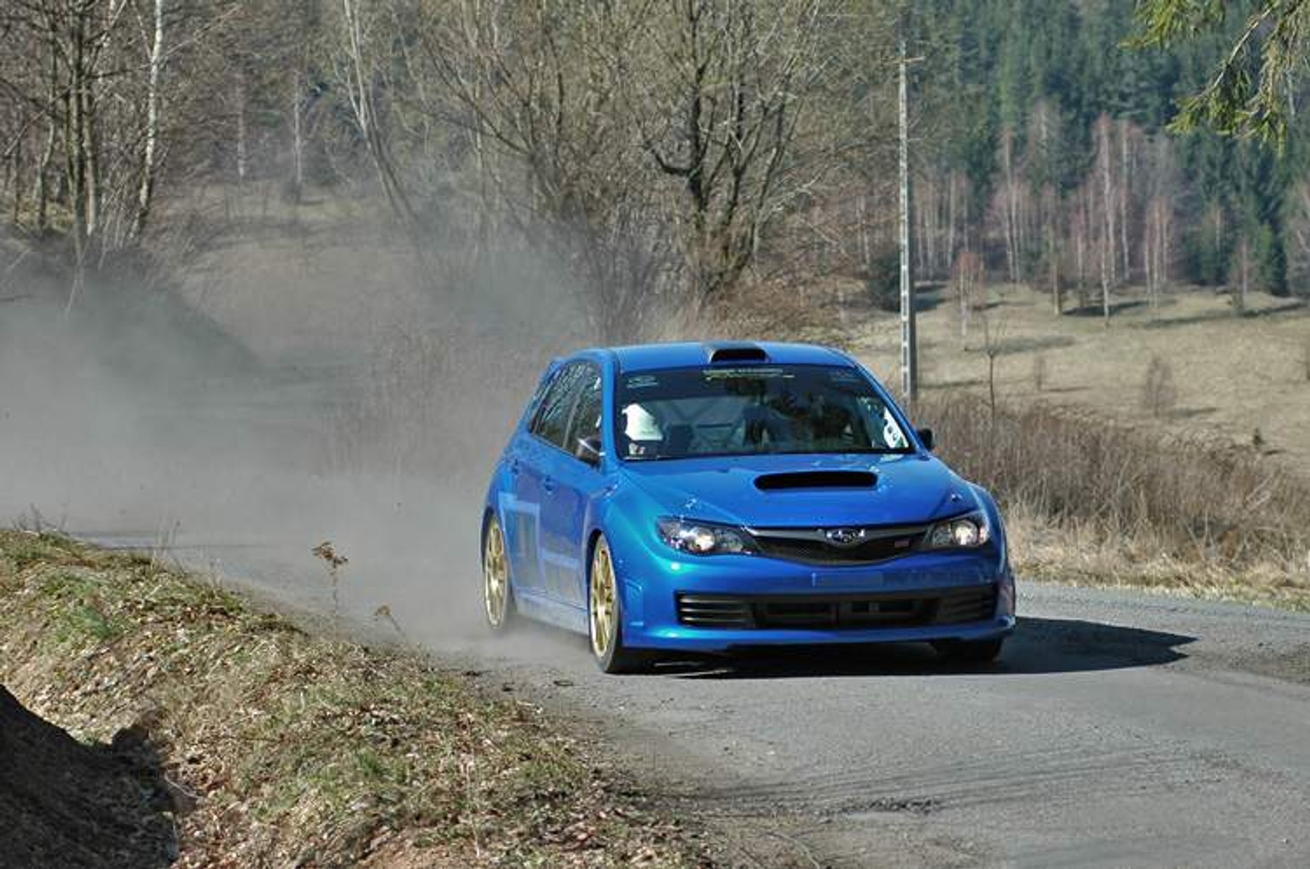 Rajdy: Leszek Kuzaj testował nową Imprezę N14 (fotogaleria)