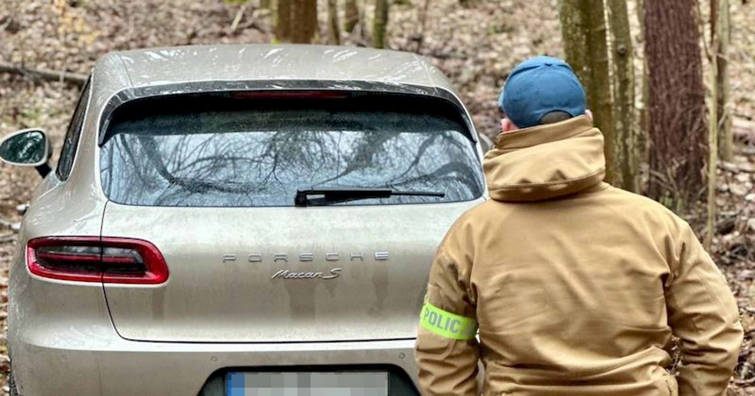 Policjanci odzyskali skradzione Porsche