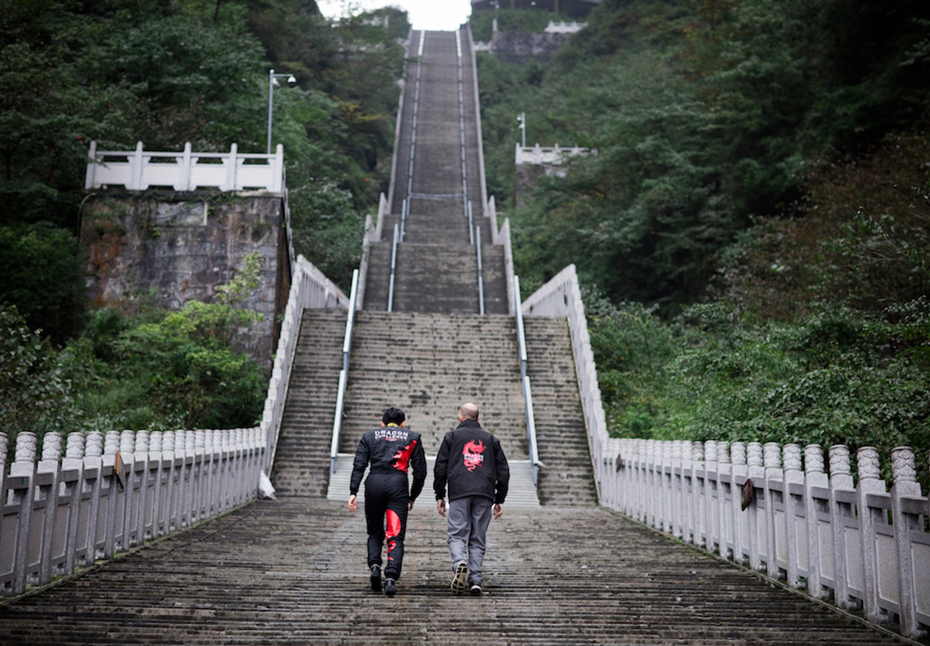 Range Rover Sport zdobył Bramę Nieba
