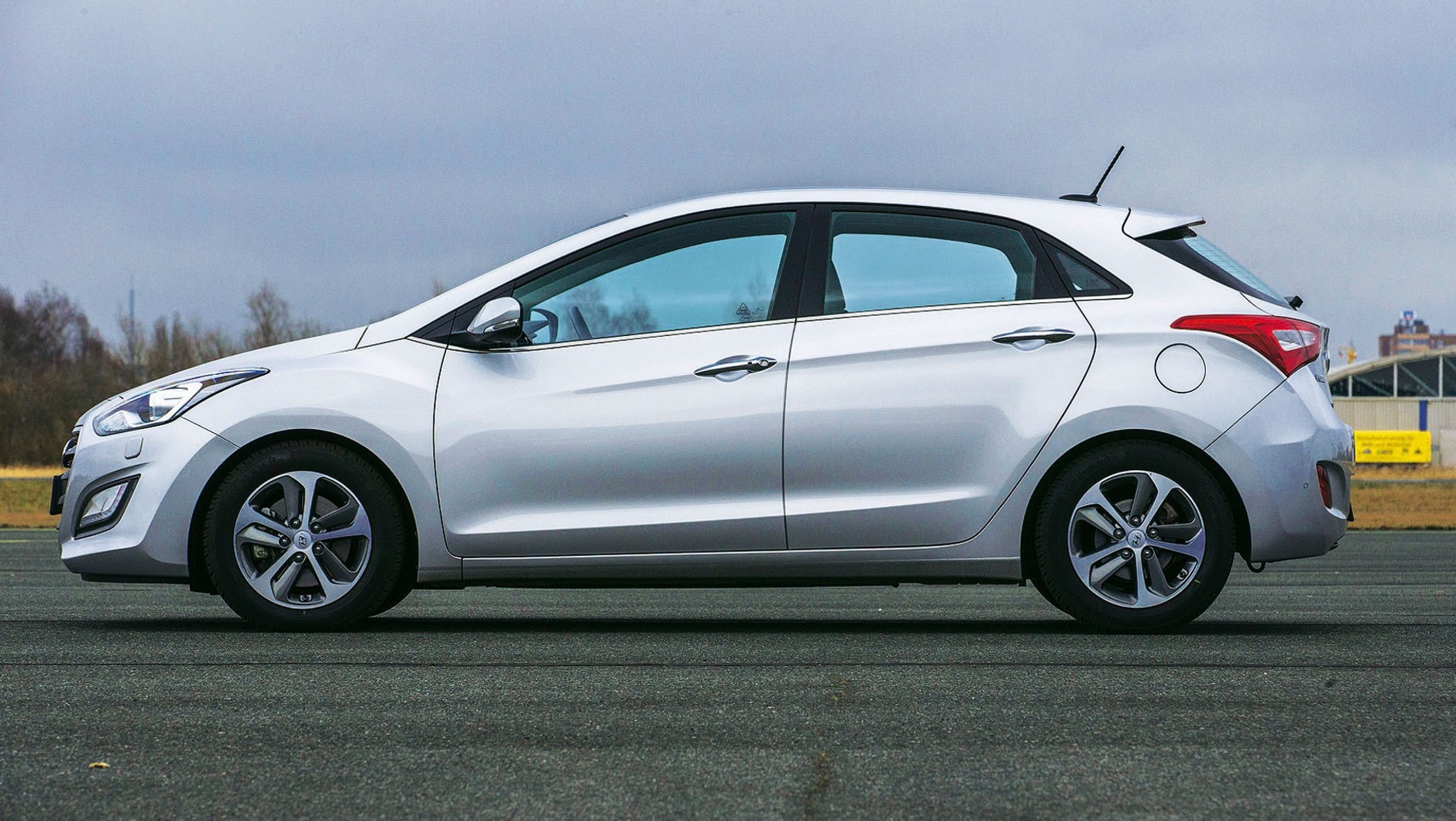 Nowe Renault Megane kontra Ford Focus, Honda Civic, Hyundai i30 i nowy Opel Astra