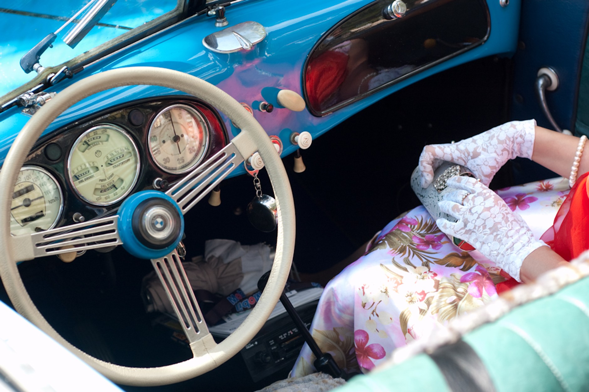 Klasyczne Mercedesy w Wilanowie