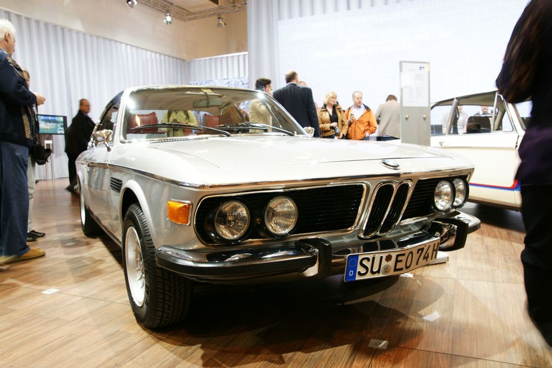 Techno Classica Essen 2010: targi rekordów - zaprzeczenie kryzysu w motoryzacji (galeria)