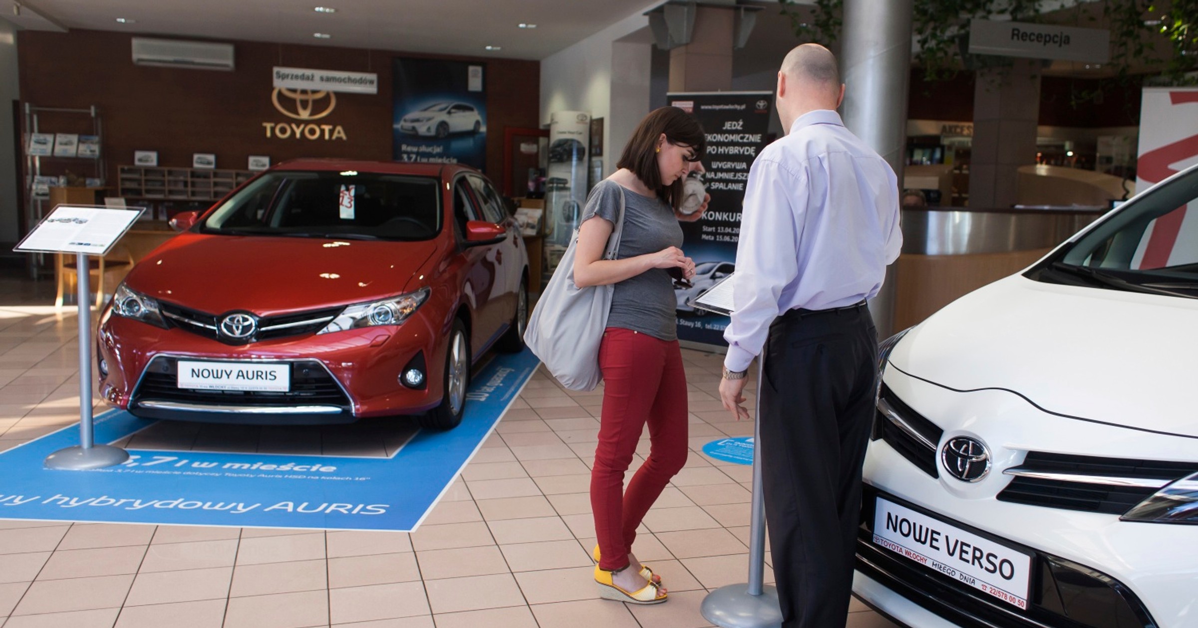 Wielki Test Salonów 2013 - Toyota najlepsza
