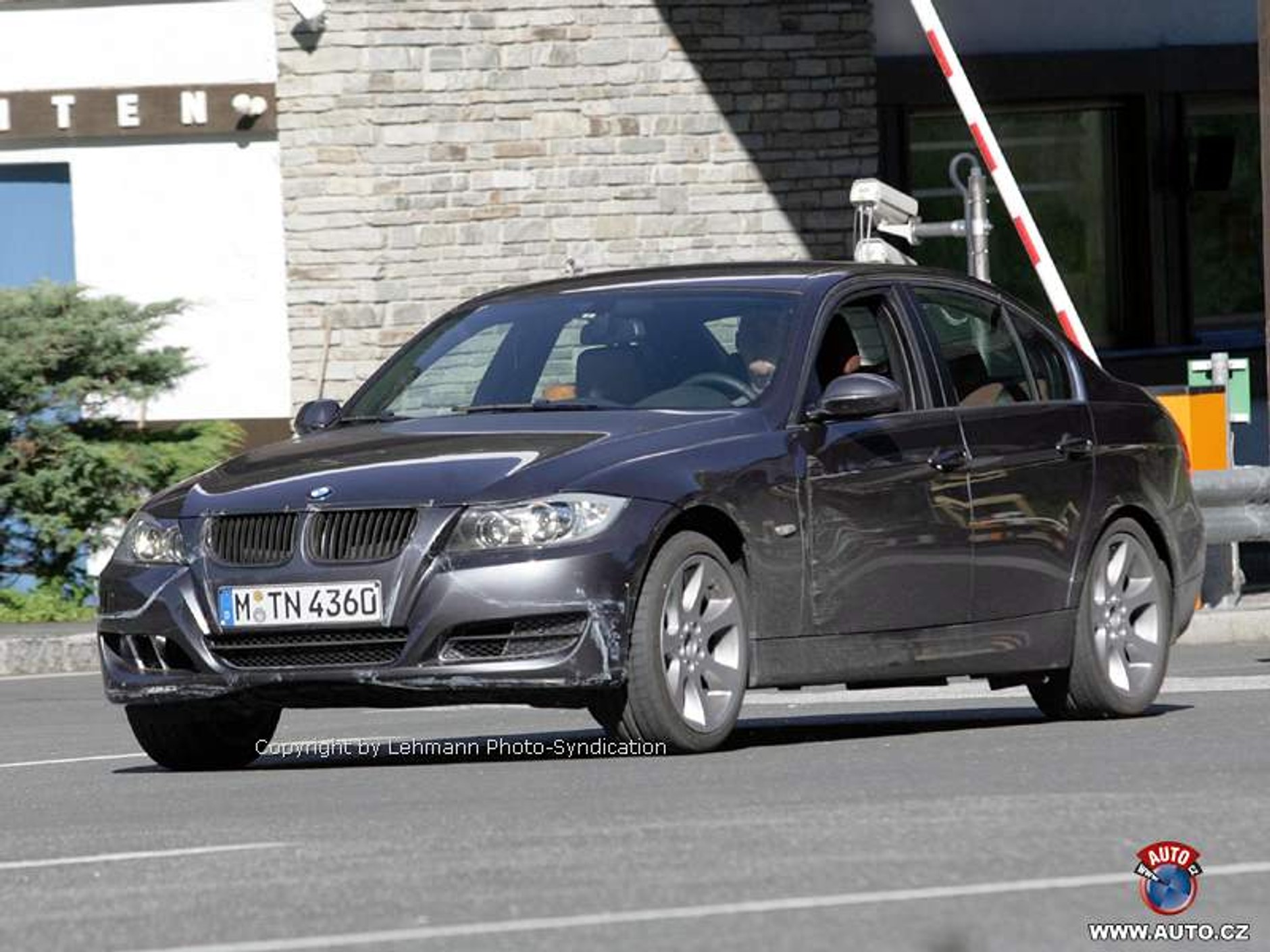 Zdjęcia szpiegowskie: Face lifting BMW 3 (E90)?