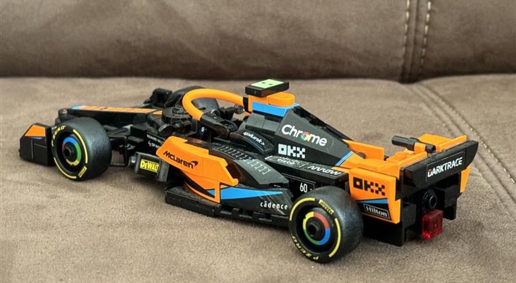 LEGO Speed Champions McLaren