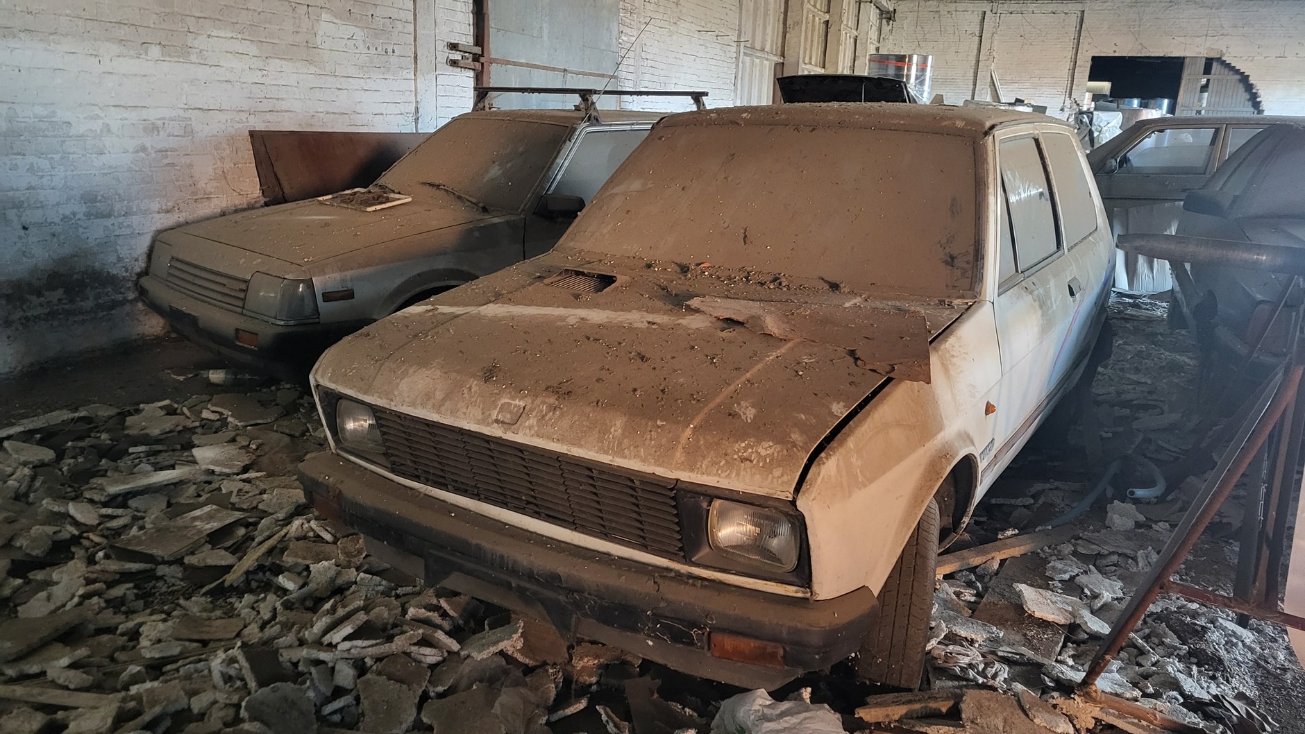 Barnfind po polsku, czyli zakurzone auta z tajemniczej szopy