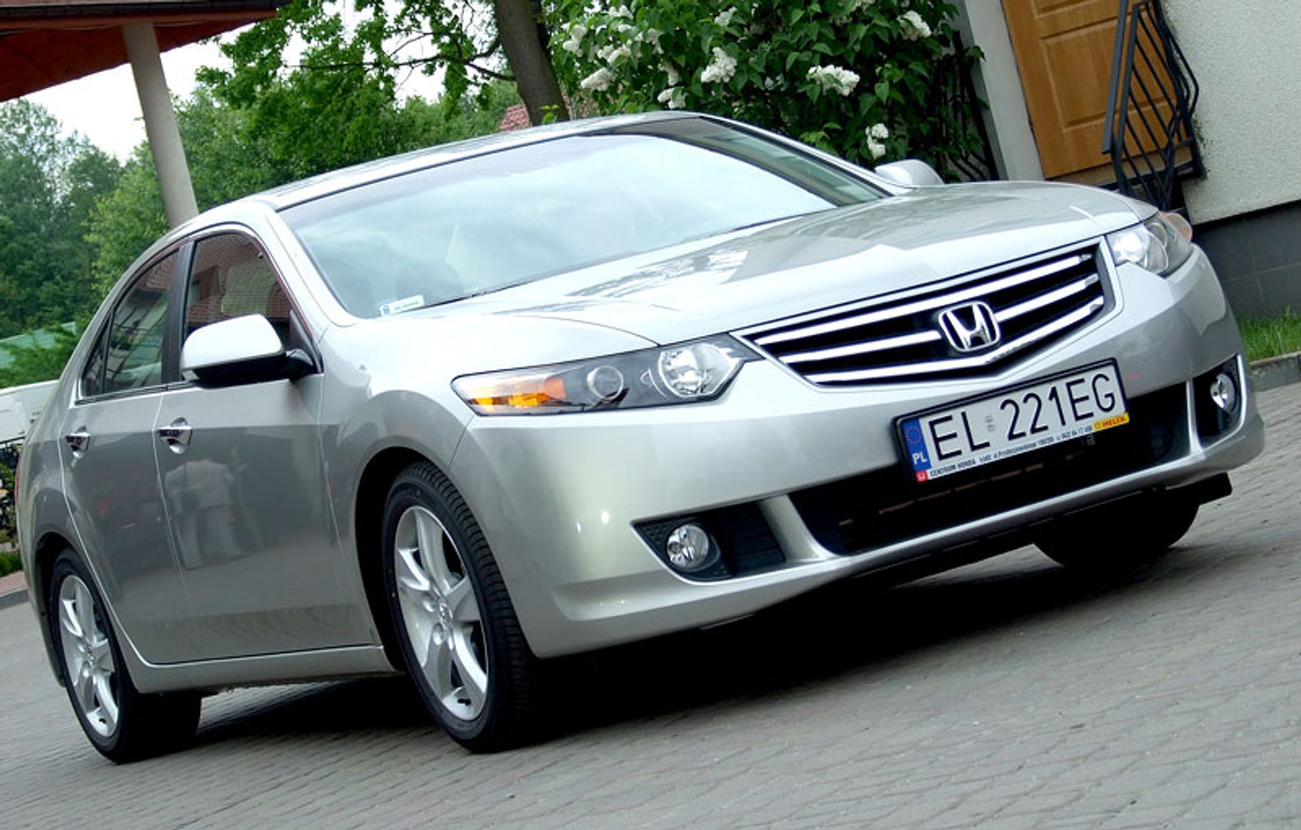 Honda: nowy Accord - dynamiczny i nowoczesny