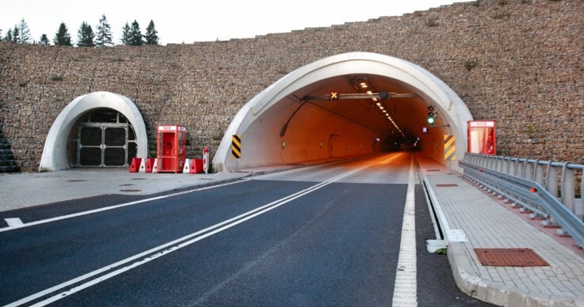 Tunel Emilia