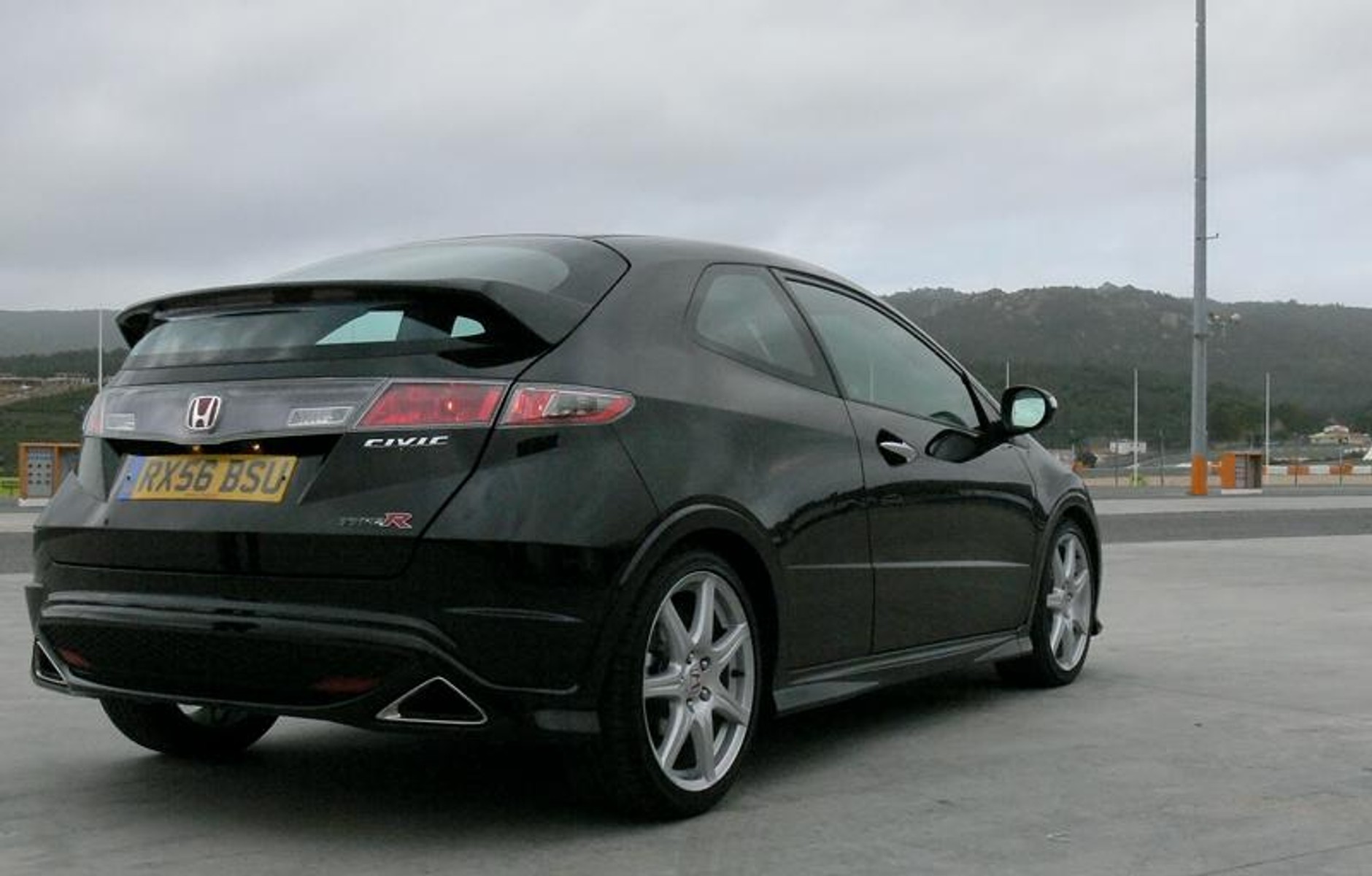 Honda Civic Type-R: Hard core? (pierwsze wrażenia)