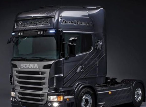 Scania V8 Dark Diamond