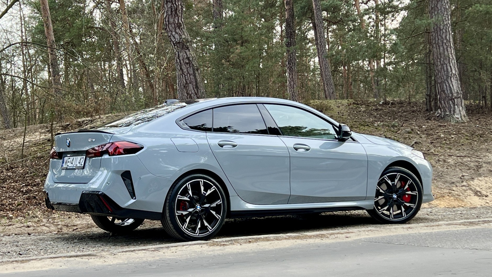 BMW serii 2 Gran Coupe (kod F74; wersja 216)
