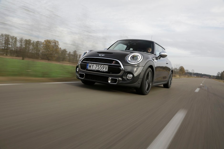 Mini Cooper S - Sportowy minimalizm