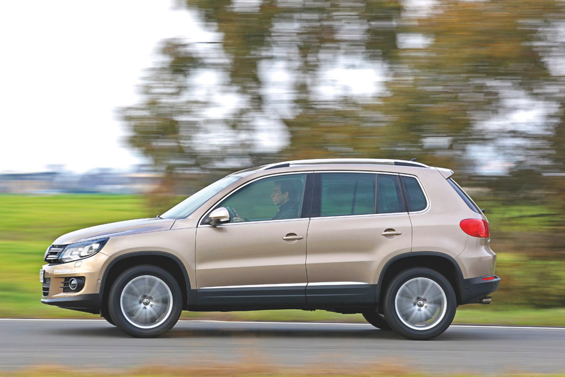 Porównanie kompaktowych SUV-ów: Mazda CX-5 kontra Volkswagen Tiguan, Subaru XV i Range Rover Evoque