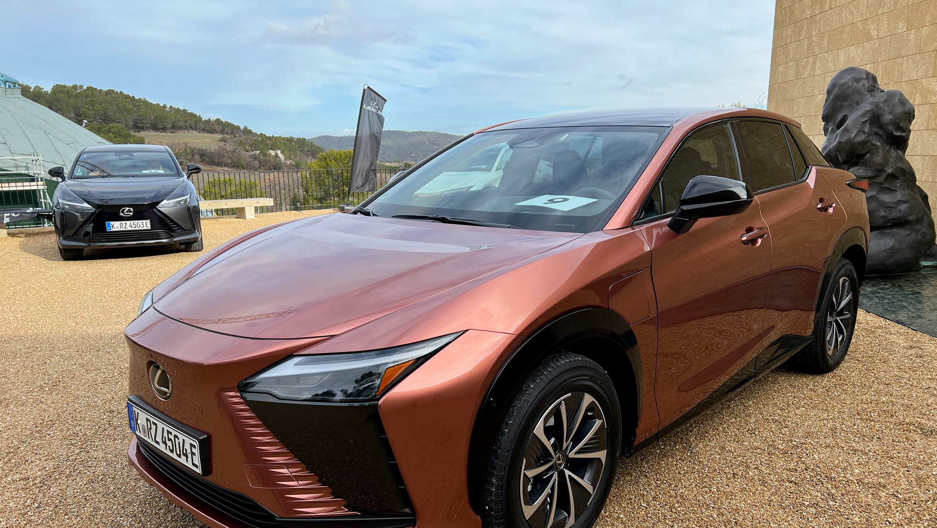 Lexus RZ 450e 2023