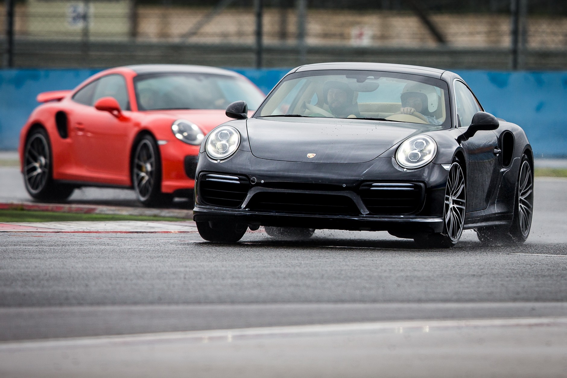 Porsche Turbo S na torze Istanbul Park